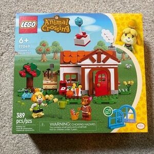 NWT Animal Crossing Lego Set - Isabelle’s House Visit